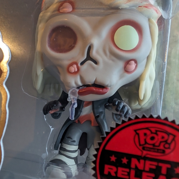 Funko Pop NFT The Leper IT Limited 1800 pcs #183 - Picture 5 of 12